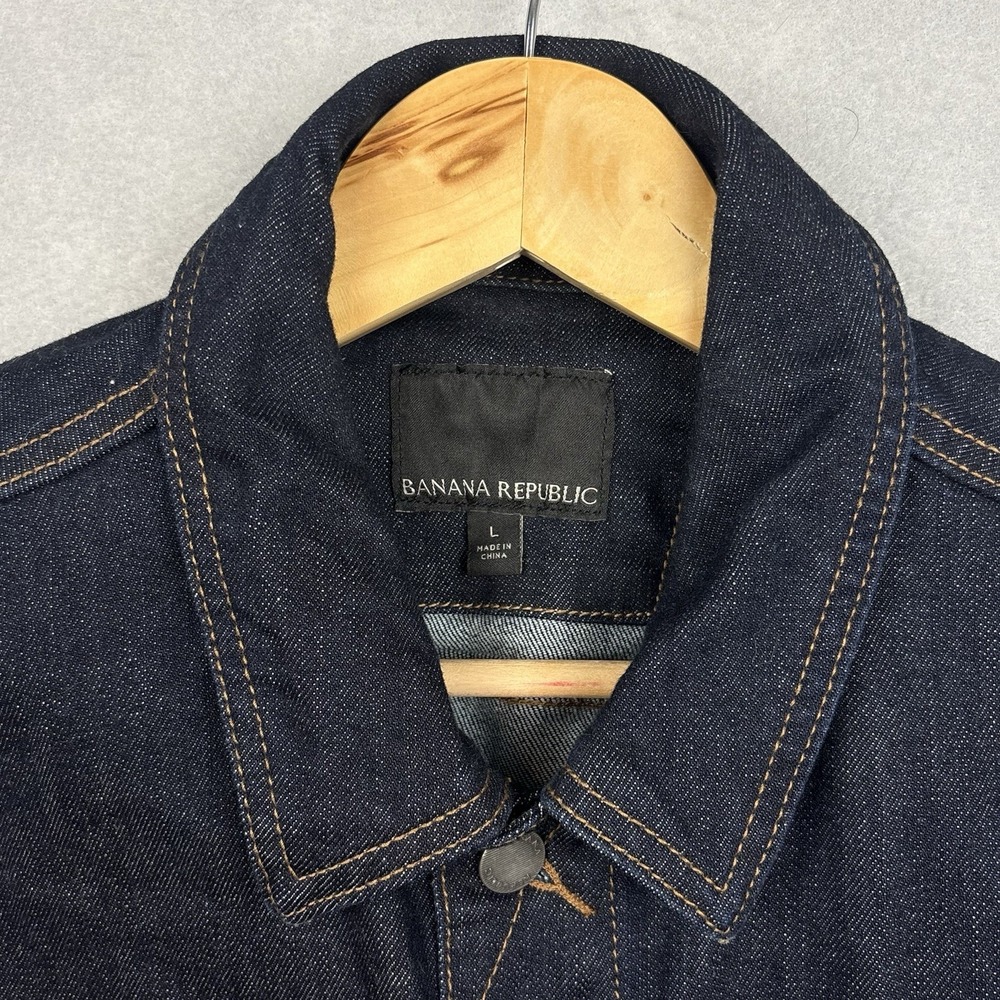 Banana Republic Denim Jacket Men’s Large Blue Indigo Wash Trucker Casual - Picture 7 of 7